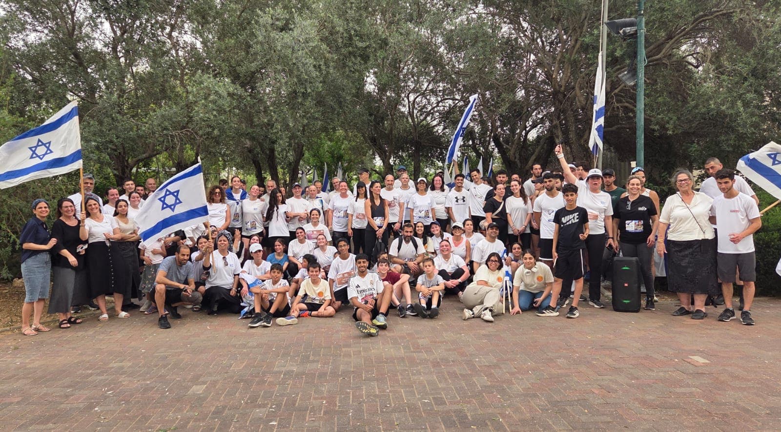 "רצים לזכרם" לב השרון - עזריאל